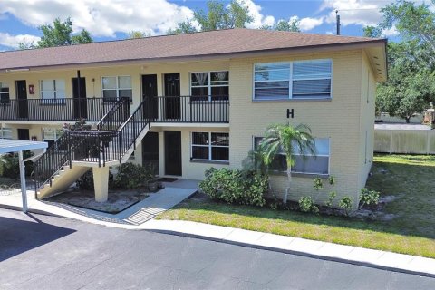 Condominio en alquiler en Clearwater, Florida, 1 dormitorio, 46.45 m2 № 1906729 - foto 1