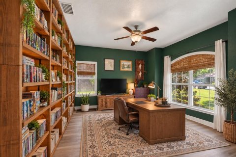 House in Ocala, Florida 4 bedrooms, 215.9 sq.m. № 2419880 - photo 4