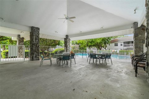 Condo in Apopka, Florida, 3 bedrooms № 2233673 - photo 28