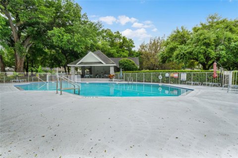 Condo in Apopka, Florida, 3 bedrooms № 2233673 - photo 26