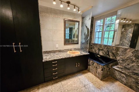 Villa ou maison à louer à Dania Beach, Floride: 4 chambres, 190.36 m2 № 1987365 - photo 12