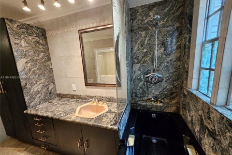 Villa ou maison à louer à Dania Beach, Floride: 4 chambres, 190.36 m2 № 1987365 - photo 14