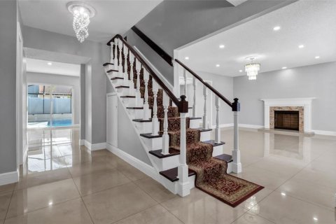 House in Tampa, Florida 4 bedrooms, 234.39 sq.m. № 1884329 - photo 9