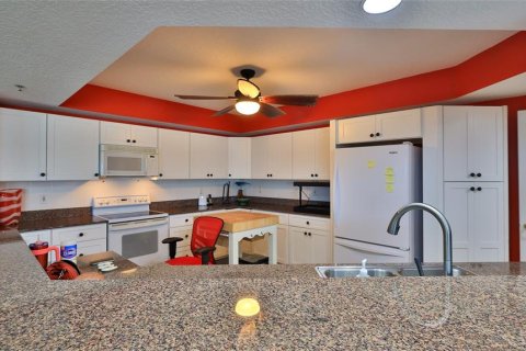 Copropriété à vendre à New Smyrna Beach, Floride: 3 chambres, 238.48 m2 № 2134279 - photo 9
