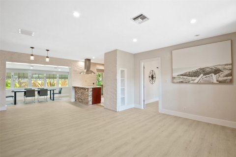 Villa ou maison à vendre à Fort Lauderdale, Floride: 3 chambres, 169.92 m2 № 2320346 - photo 13