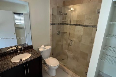 Copropriété à louer à Miami Shores, Floride: 2 chambres, 111.48 m2 № 2407600 - photo 23