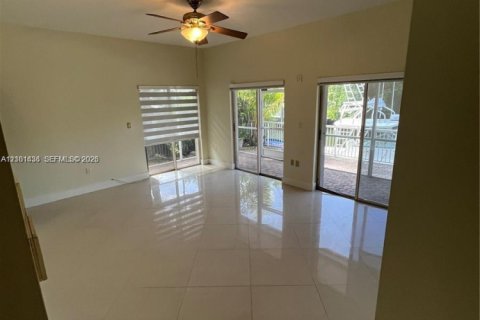 Copropriété à louer à Miami Shores, Floride: 2 chambres, 111.48 m2 № 2407600 - photo 20