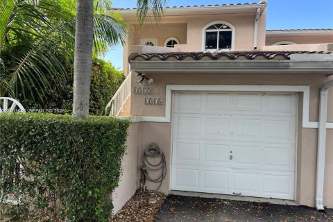 Copropriété à louer à Miami Shores, Floride: 2 chambres, 111.48 m2 № 2407600 - photo 28