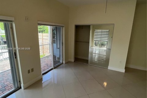 Copropriété à louer à Miami Shores, Floride: 2 chambres, 111.48 m2 № 2407600 - photo 21