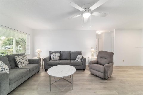 House in Ocala, Florida 2 bedrooms, 125.98 sq.m. № 1820574 - photo 7