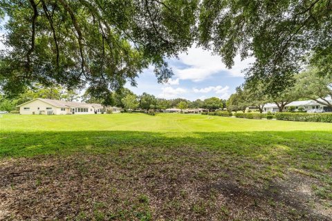 House in Ocala, Florida 2 bedrooms, 125.98 sq.m. № 1820574 - photo 26