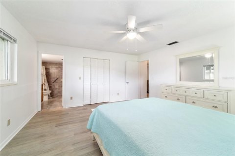 House in Ocala, Florida 2 bedrooms, 125.98 sq.m. № 1820574 - photo 18