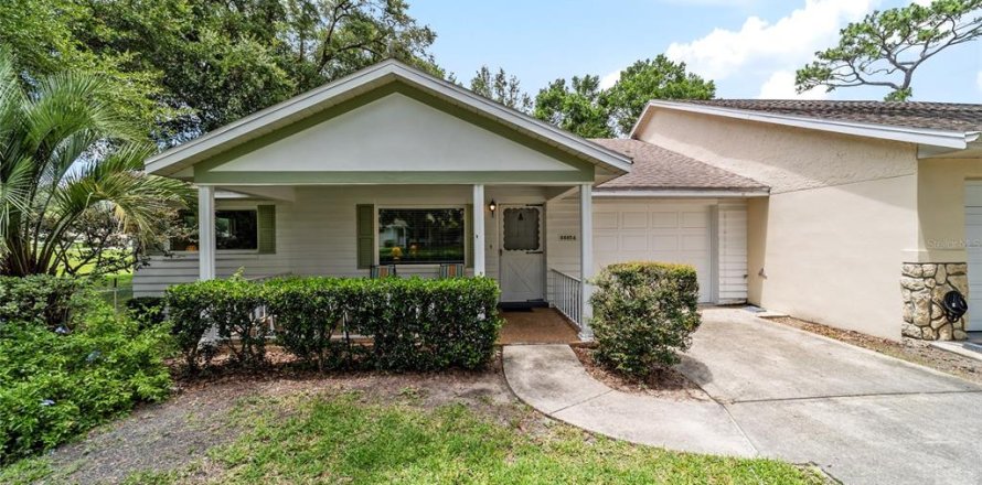 House in Ocala, Florida 2 bedrooms, 125.98 sq.m. № 1820574