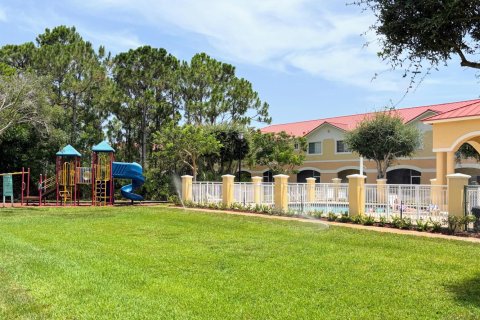 Touwnhouse à vendre à Stuart, Floride: 3 chambres, 133.22 m2 № 2269264 - photo 3