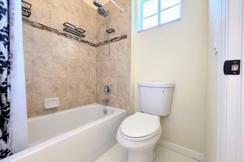 Touwnhouse à vendre à Stuart, Floride: 3 chambres, 133.22 m2 № 2269264 - photo 27