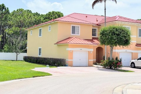 Touwnhouse à vendre à Stuart, Floride: 3 chambres, 133.22 m2 № 2269264 - photo 4