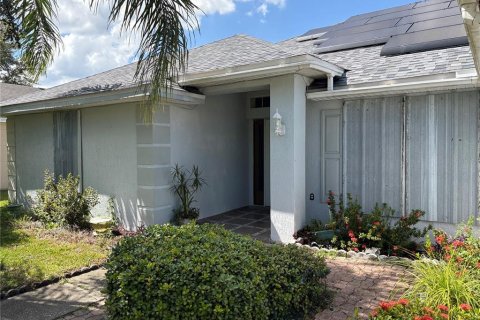 Casa en venta en Kissimmee, Florida, 4 dormitorios, 197.05 m2 № 1912634 - foto 3