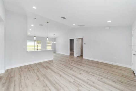 House in Ocala, Florida 3 bedrooms, 117.71 sq.m. № 1740555 - photo 3