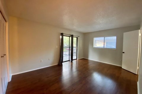 Condominio en alquiler en Temple Terrace, Florida, 1 dormitorio, 74.32 m2 № 1904146 - foto 18
