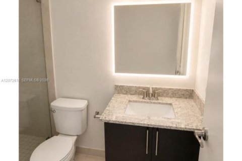 Купить кондоминиум в Майами, Флорида 2 спальни, 89м2, № 2348780 - фото 15
