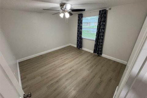 House in Venice, Florida 2 bedrooms, 95.88 sq.m. № 1906052 - photo 12