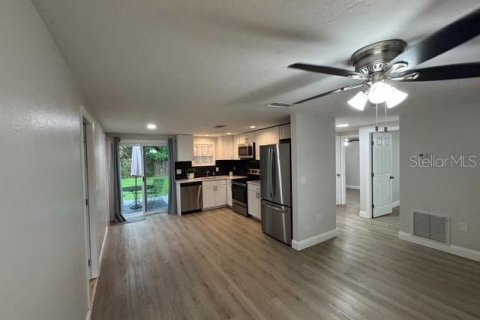 House in Venice, Florida 2 bedrooms, 95.88 sq.m. № 1906052 - photo 22