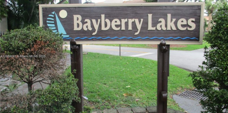 Touwnhouse à Pembroke Pines, Floride 3 chambres, 151.24 m2 № 1941015