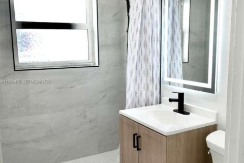 Villa ou maison à vendre à Fort Lauderdale, Floride: 4 chambres, 122.91 m2 № 2023284 - photo 25