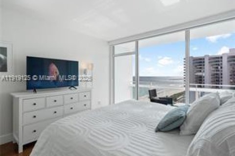 Copropriété à vendre à Miami Beach, Floride: 1 chambre, 66.89 m2 № 2017347 - photo 11