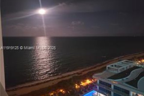 Copropriété à vendre à Miami Beach, Floride: 1 chambre, 66.89 m2 № 2017347 - photo 18