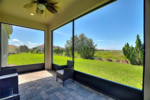 House in Davenport, Florida 3 bedrooms, 181.16 sq.m. № 1880797 - photo 28