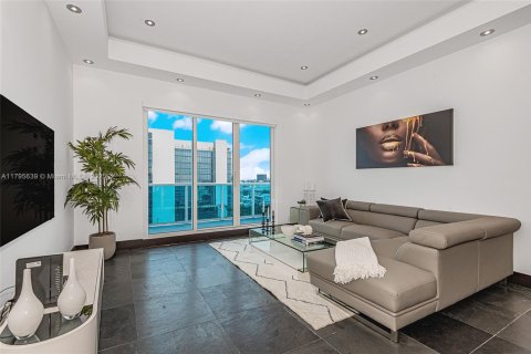 Condominio en alquiler en Miami Beach, Florida, 1 dormitorio, 89.19 m2 № 1726732 - foto 17