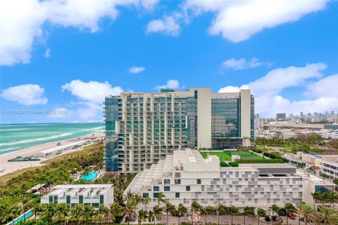 Condominio en alquiler en Miami Beach, Florida, 1 dormitorio, 89.19 m2 № 1726732 - foto 4