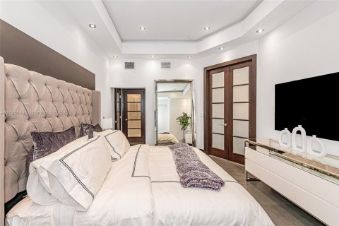 Condominio en alquiler en Miami Beach, Florida, 1 dormitorio, 89.19 m2 № 1726732 - foto 10