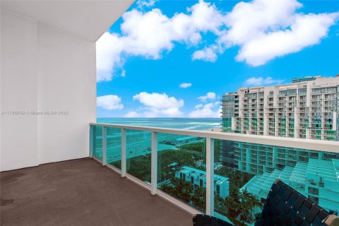 Condominio en alquiler en Miami Beach, Florida, 1 dormitorio, 89.19 m2 № 1726732 - foto 30