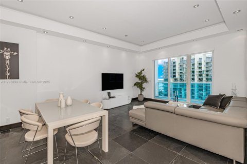 Condominio en alquiler en Miami Beach, Florida, 1 dormitorio, 89.19 m2 № 1726732 - foto 15