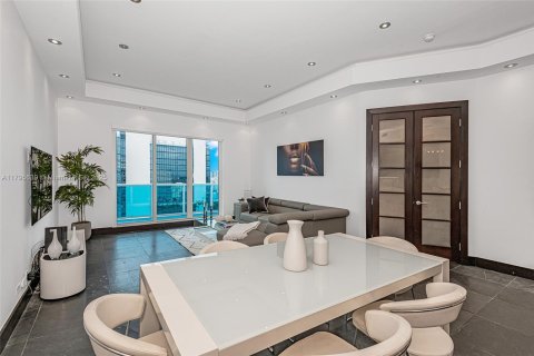 Condominio en alquiler en Miami Beach, Florida, 1 dormitorio, 89.19 m2 № 1726732 - foto 16