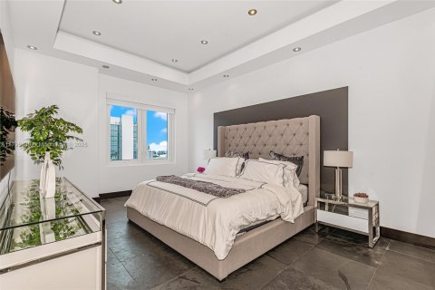 Condominio en alquiler en Miami Beach, Florida, 1 dormitorio, 89.19 m2 № 1726732 - foto 6