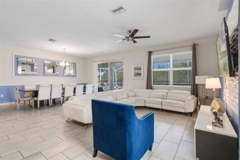 Villa ou maison à vendre à Davenport, Floride: 8 chambres, 363.15 m2 № 1736502 - photo 11