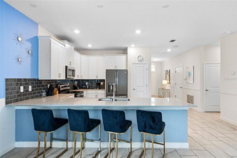 Villa ou maison à vendre à Davenport, Floride: 8 chambres, 363.15 m2 № 1736502 - photo 5