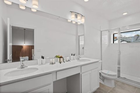Adosado en venta en Orlando, Florida, 5 dormitorios, 178.19 m2 № 1629941 - foto 26
