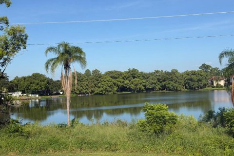 Condominio en alquiler en Orlando, Florida, 2 dormitorios, 86.86 m2 № 2167508 - foto 17