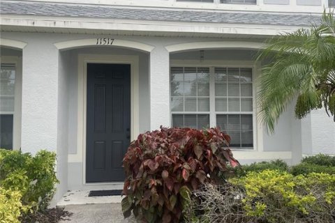 Touwnhouse à louer à Tampa, Floride: 2 chambres, 112.97 m2 № 2234800 - photo 2