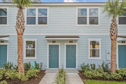 Touwnhouse à vendre à Saint Augustine, Floride: 2 chambres, 103.03 m2 № 1908187 - photo 1