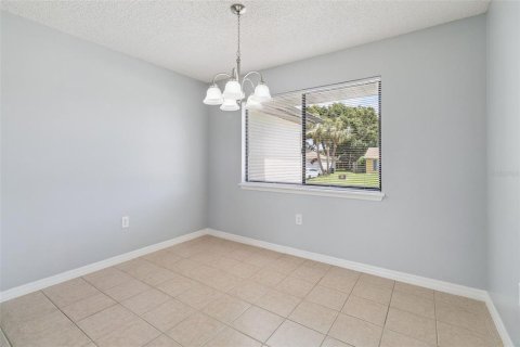 Villa ou maison à vendre à Palm Bay, Floride: 3 chambres, 136.1 m2 № 2216380 - photo 8