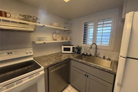 Copropriété à louer à Hudson, Floride: 1 chambre, 68.1 m2 № 1816921 - photo 6