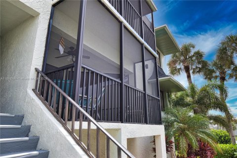 Condo in Englewood, Florida, 2 bedrooms  № 1703628 - photo 26