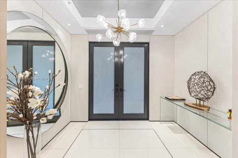 Condominio en venta en Miami Beach, Florida, 4 dormitorios, 379.6 m2 № 1868196 - foto 7