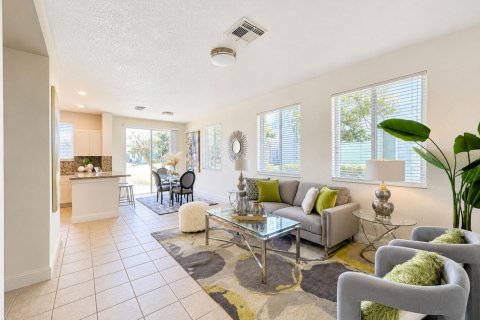 Townhouse in Riviera Beach, Florida 2 bedrooms, 111.39 sq.m. № 2173480