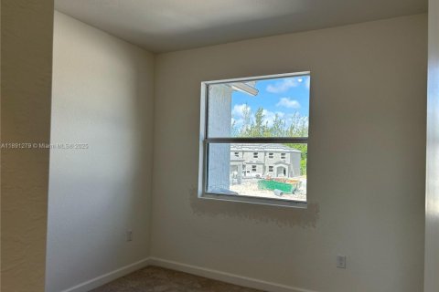 Снять в аренду таунхаус в Флорида-Сити, Флорида 3 спальни, 127.83м2, № 1944658 - фото 20